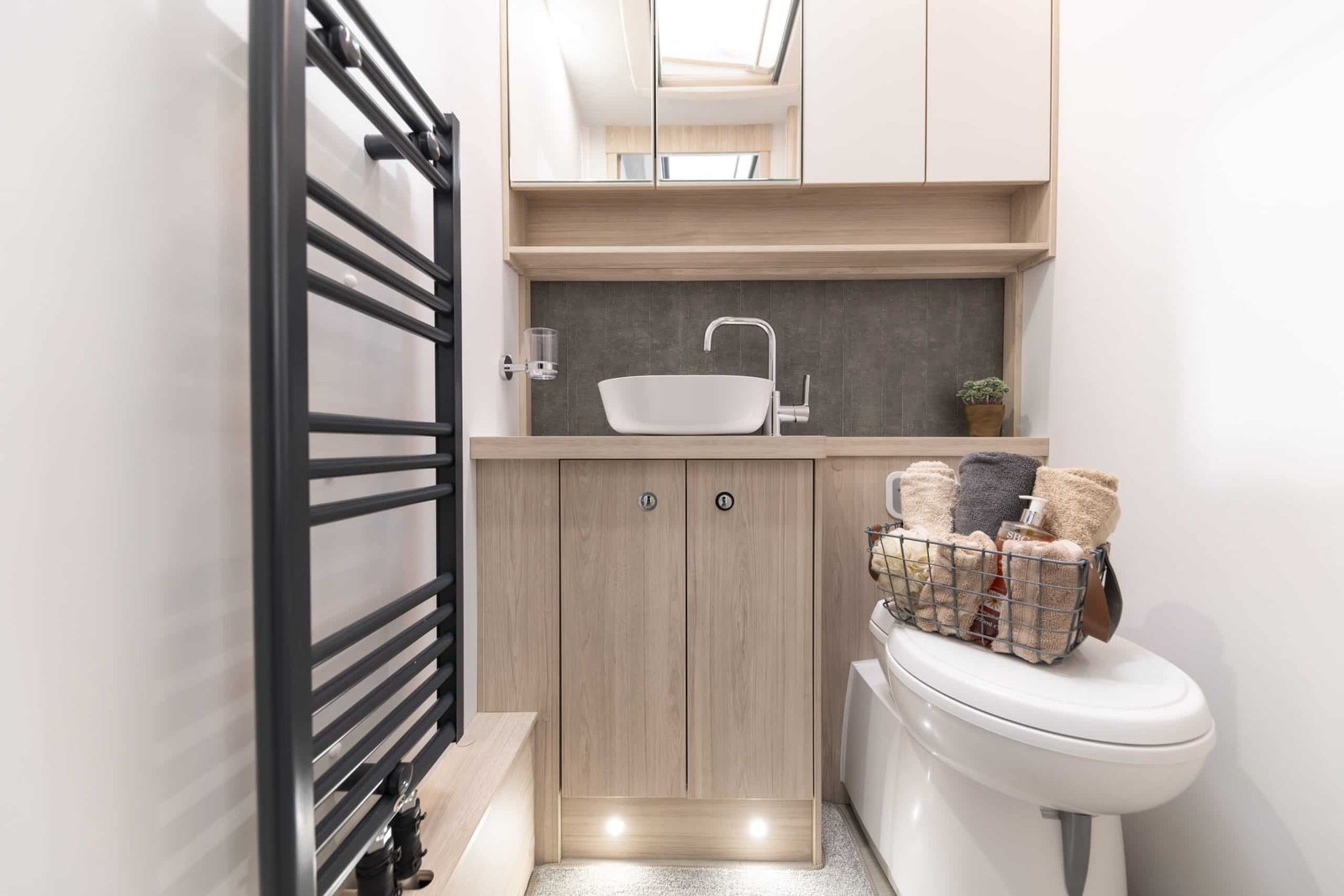 2025 Elddis Crusader Zephyr - Image 23