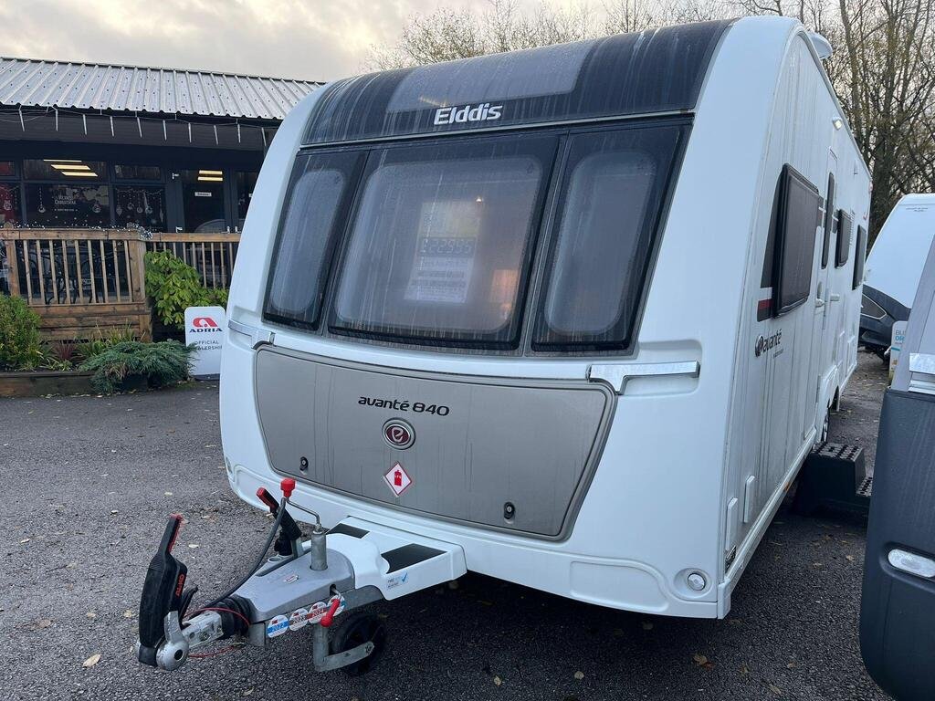 2021 Elddis Avante 840 – Spacious 6-Berth Twin Axle Caravan