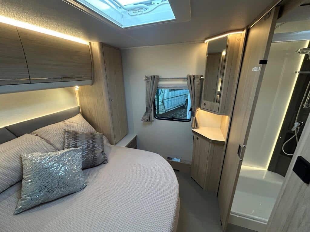 2026 Elddis Crusader Borealis **Demo Model** - Image 16
