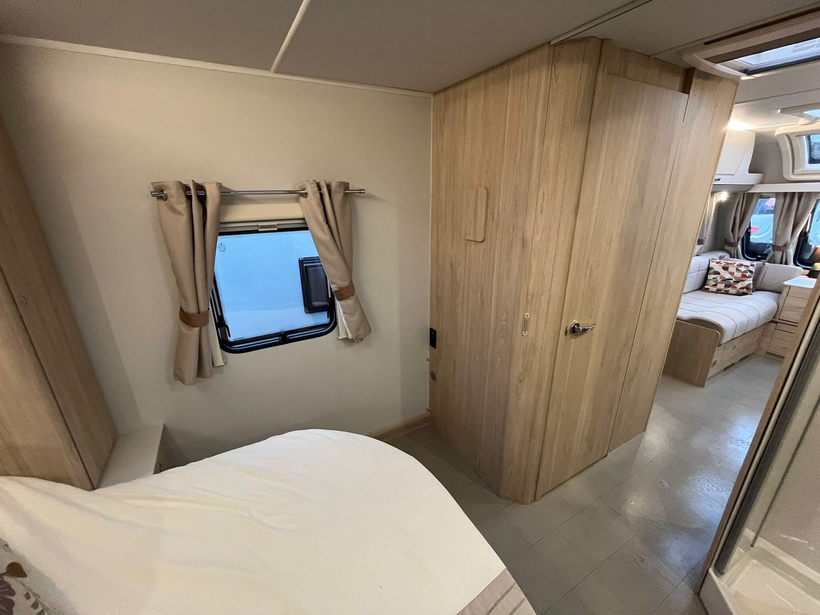 2025 Elddis Avante 550 - Image 25