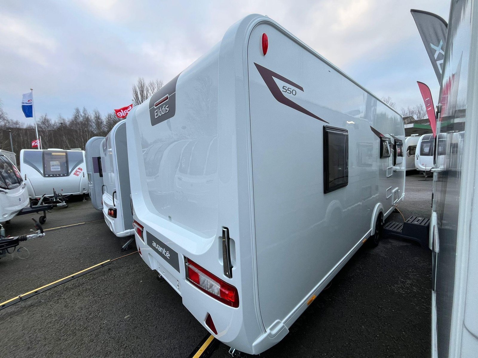 2025 Elddis Avante 550 - Image 4