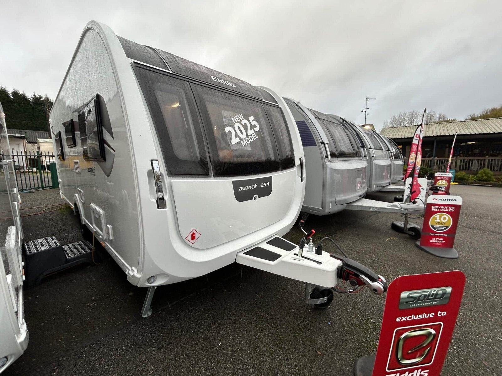 2025 Elddis Avante 554 - Image 2