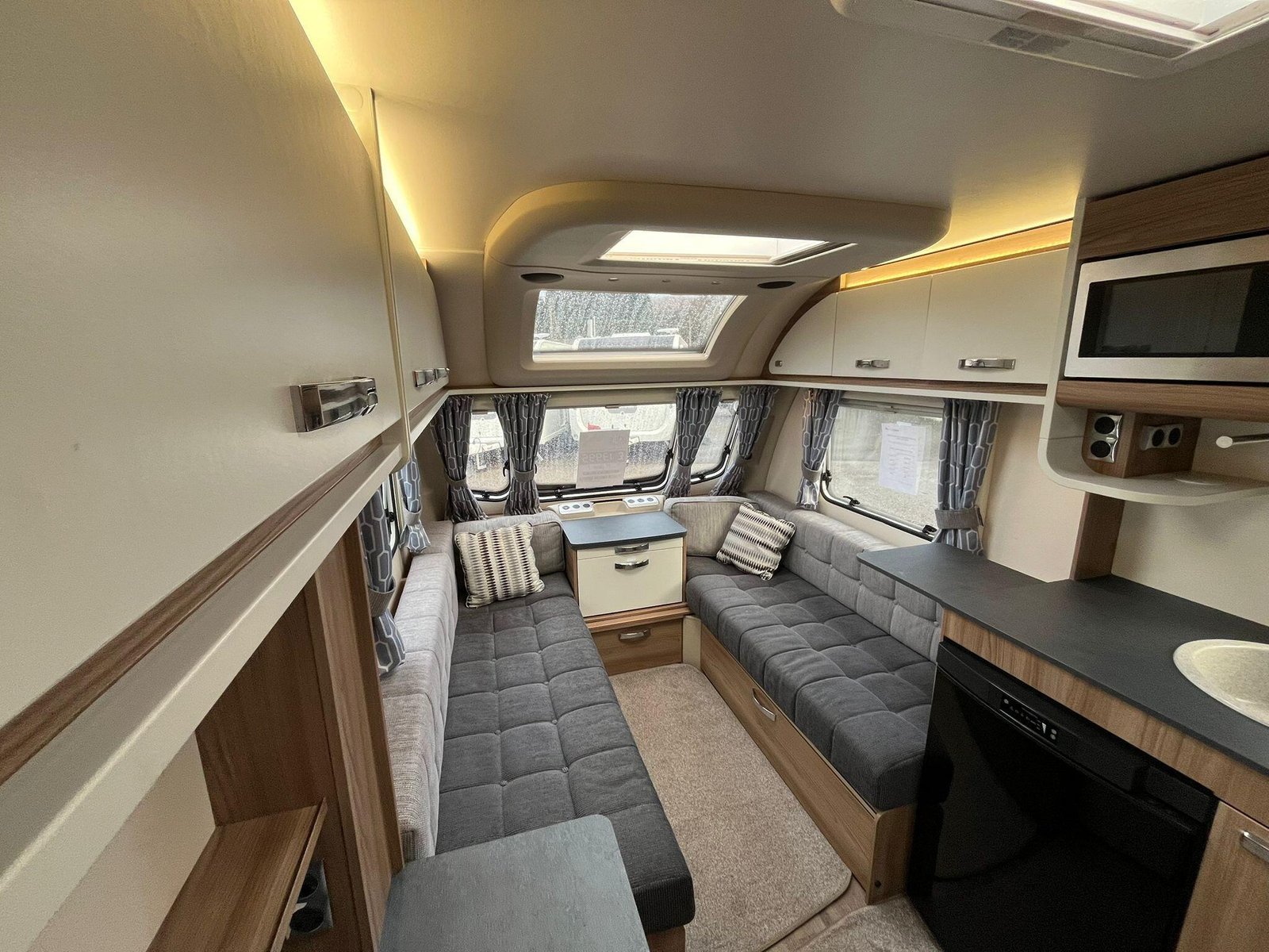 2019 Swift Sprite Alpine 2 - Image 4