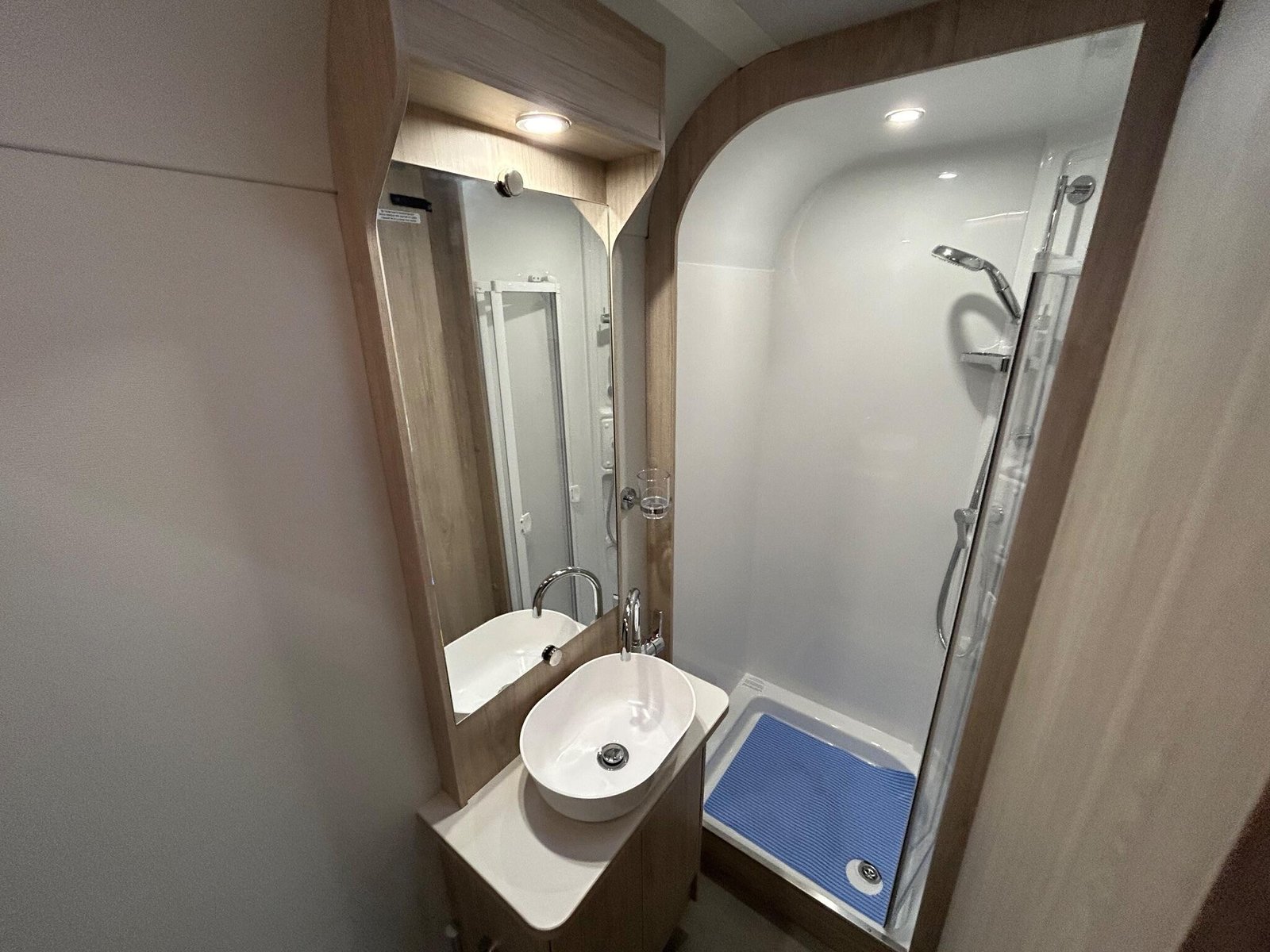 2025 Elddis Avante 554 - Image 15