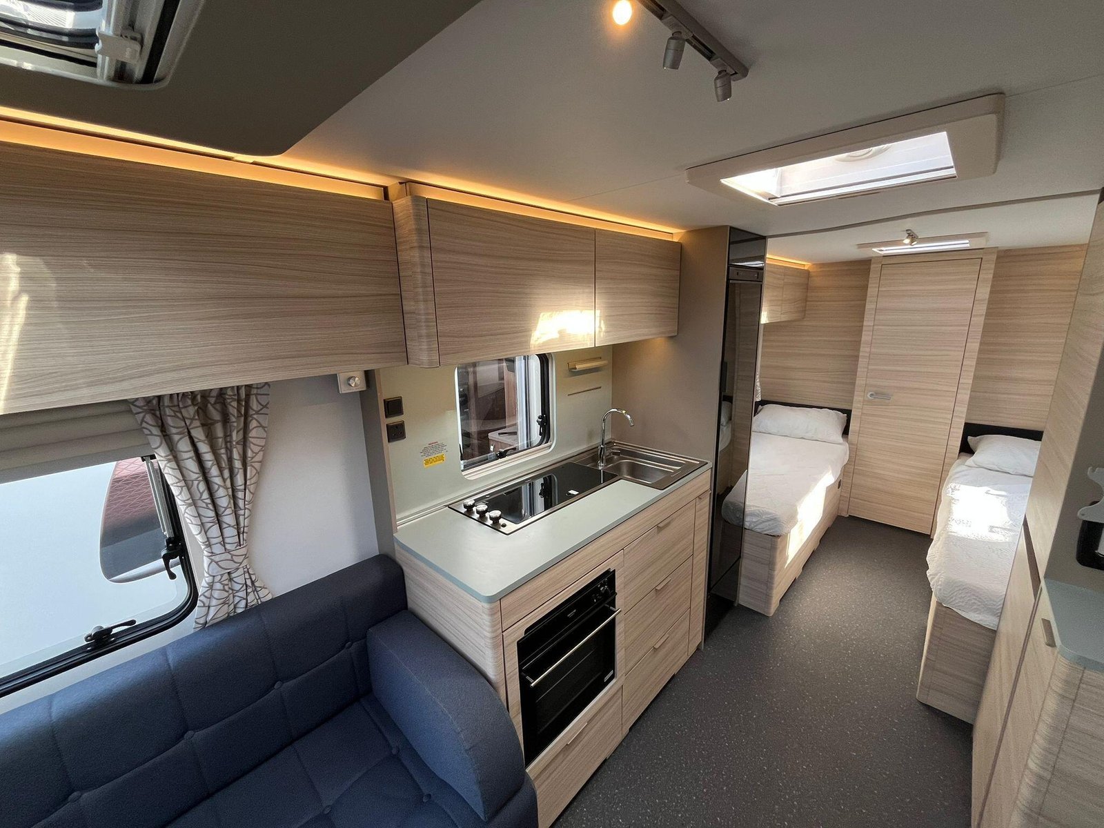 2022 Adria Altea Tyne - Image 8