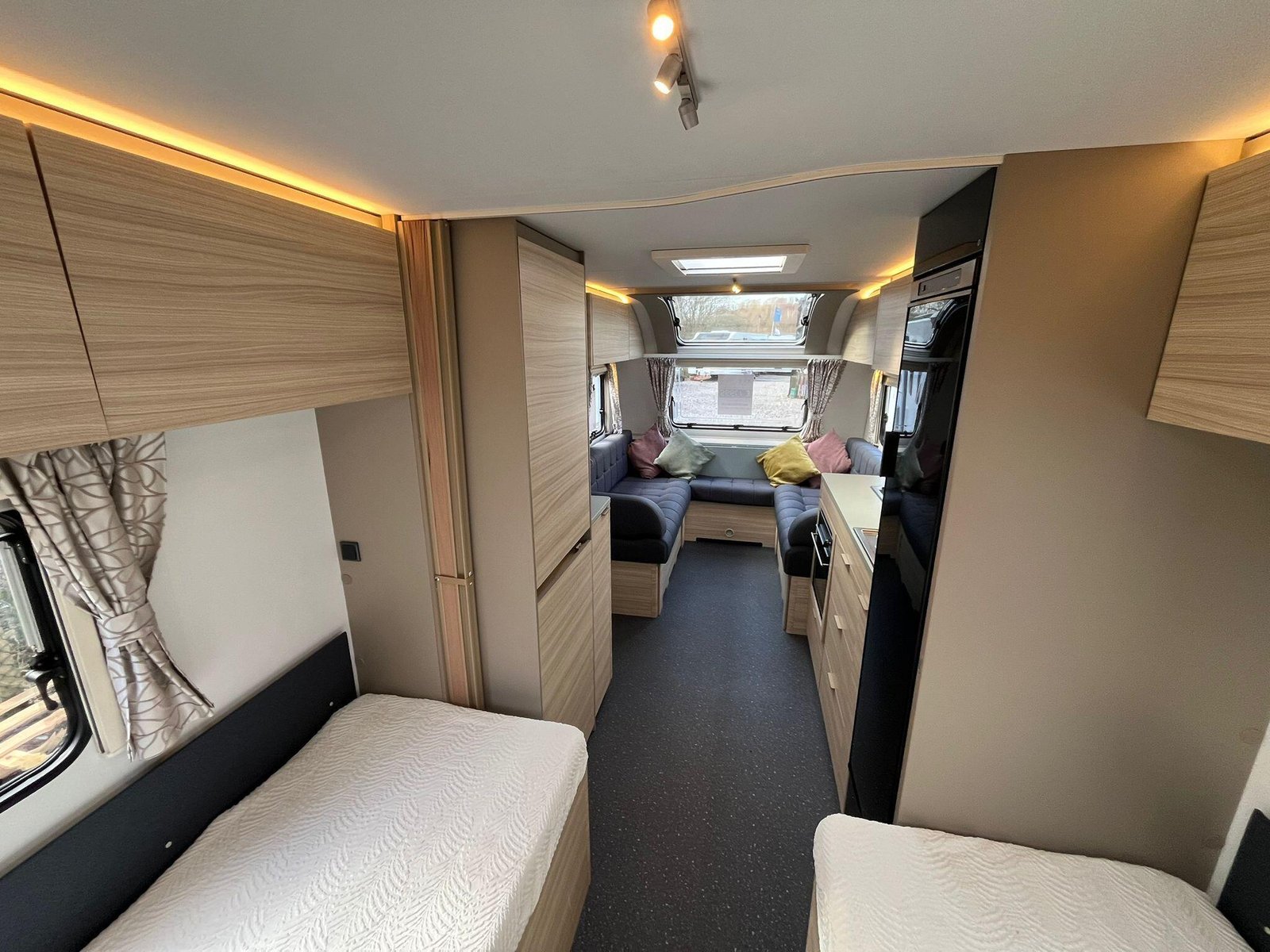 2022 Adria Altea Tyne - Image 15