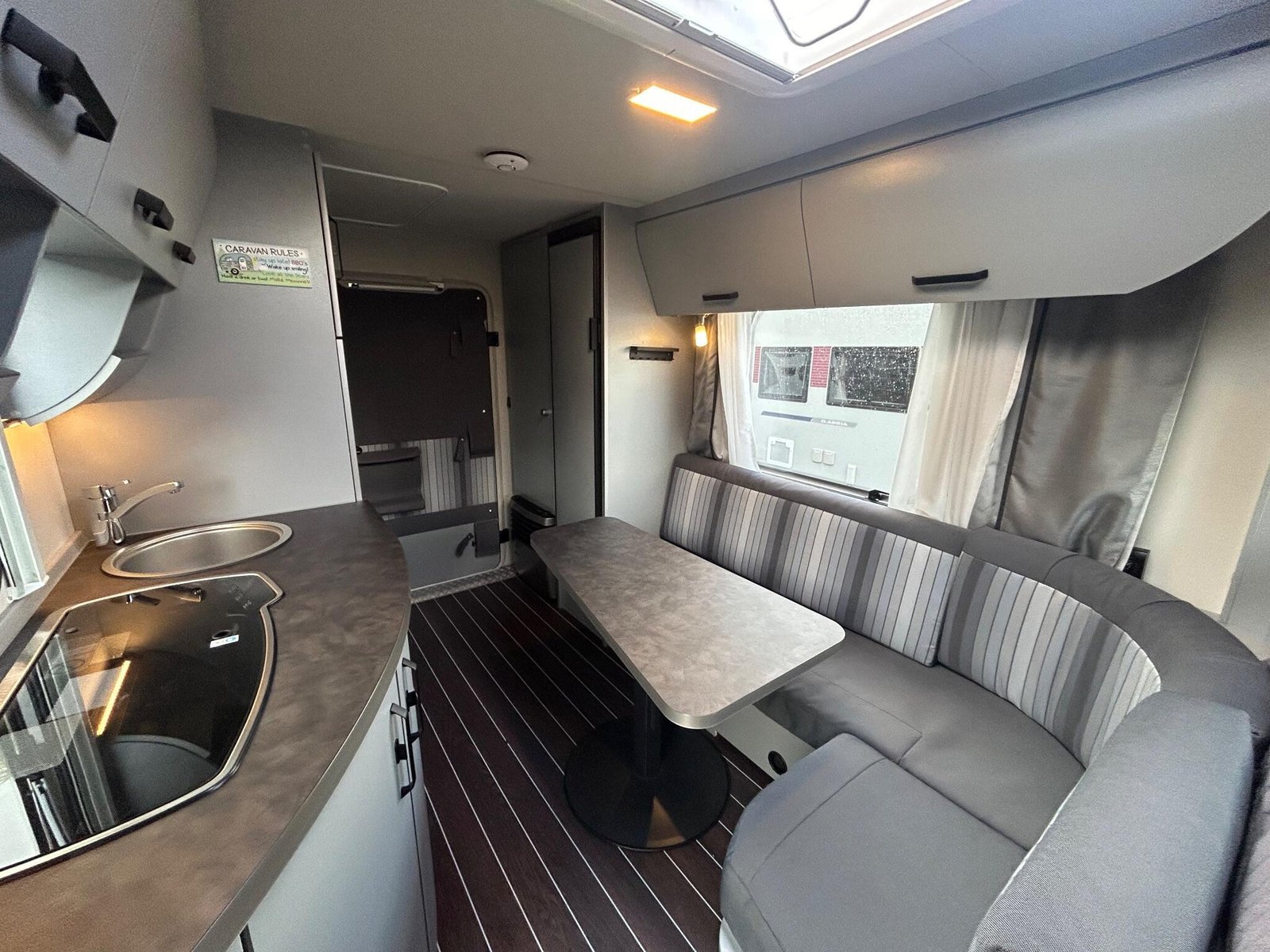 2022 Knaus Sport and Fun Black Selection - Image 5