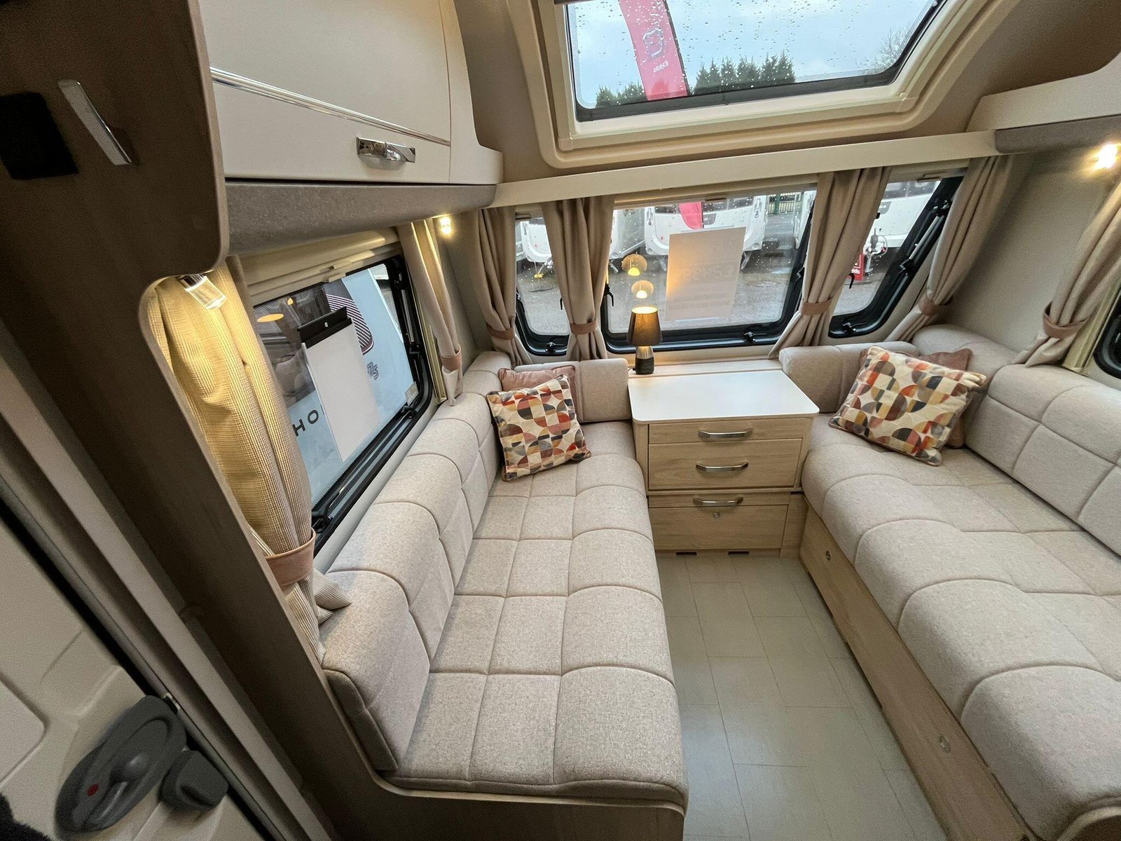 2025 Elddis Avante 550 - Image 8