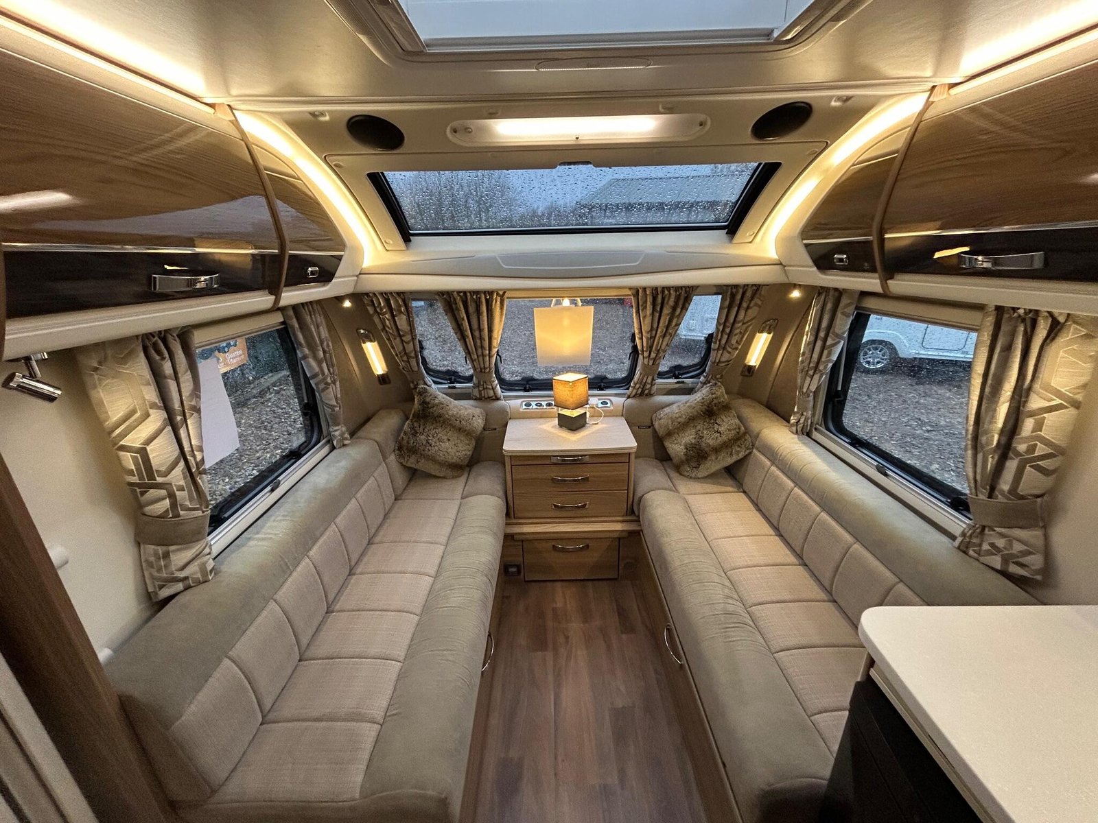 2017 Swift Elegance 570 - Image 4