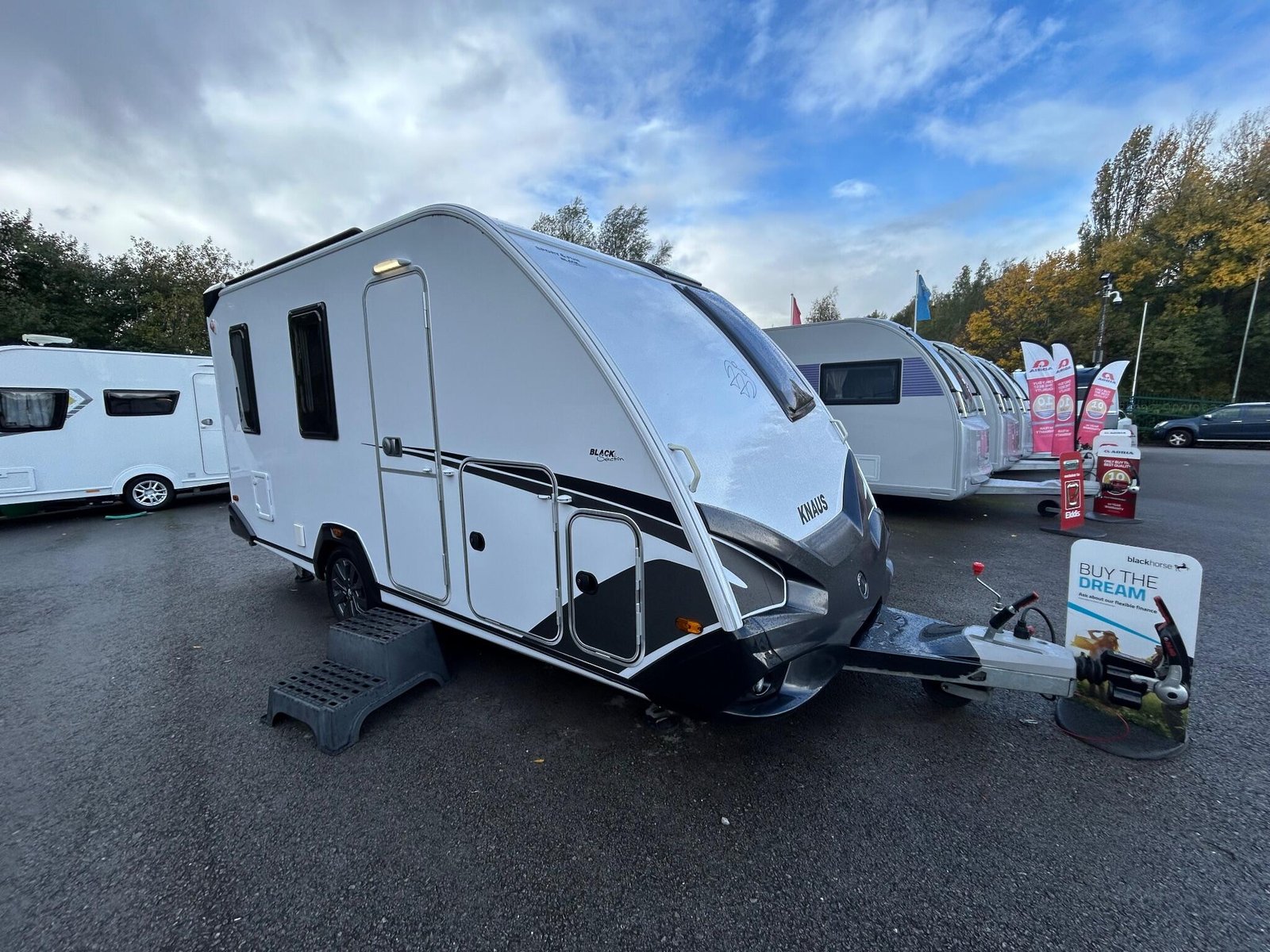 2022 Knaus Sport and Fun Black Selection