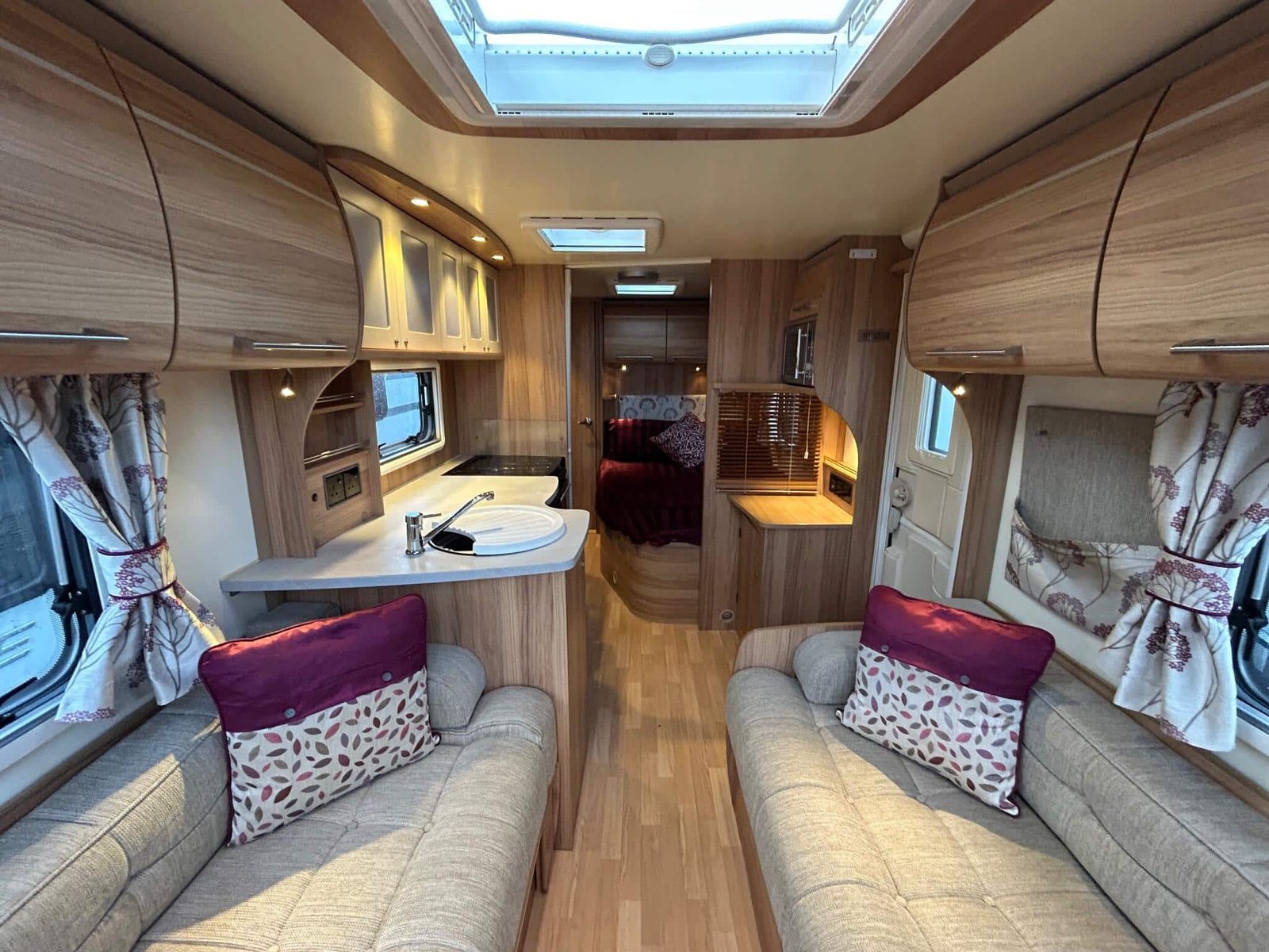 2015 Bailey Pegasus GT65 Verona - Image 5