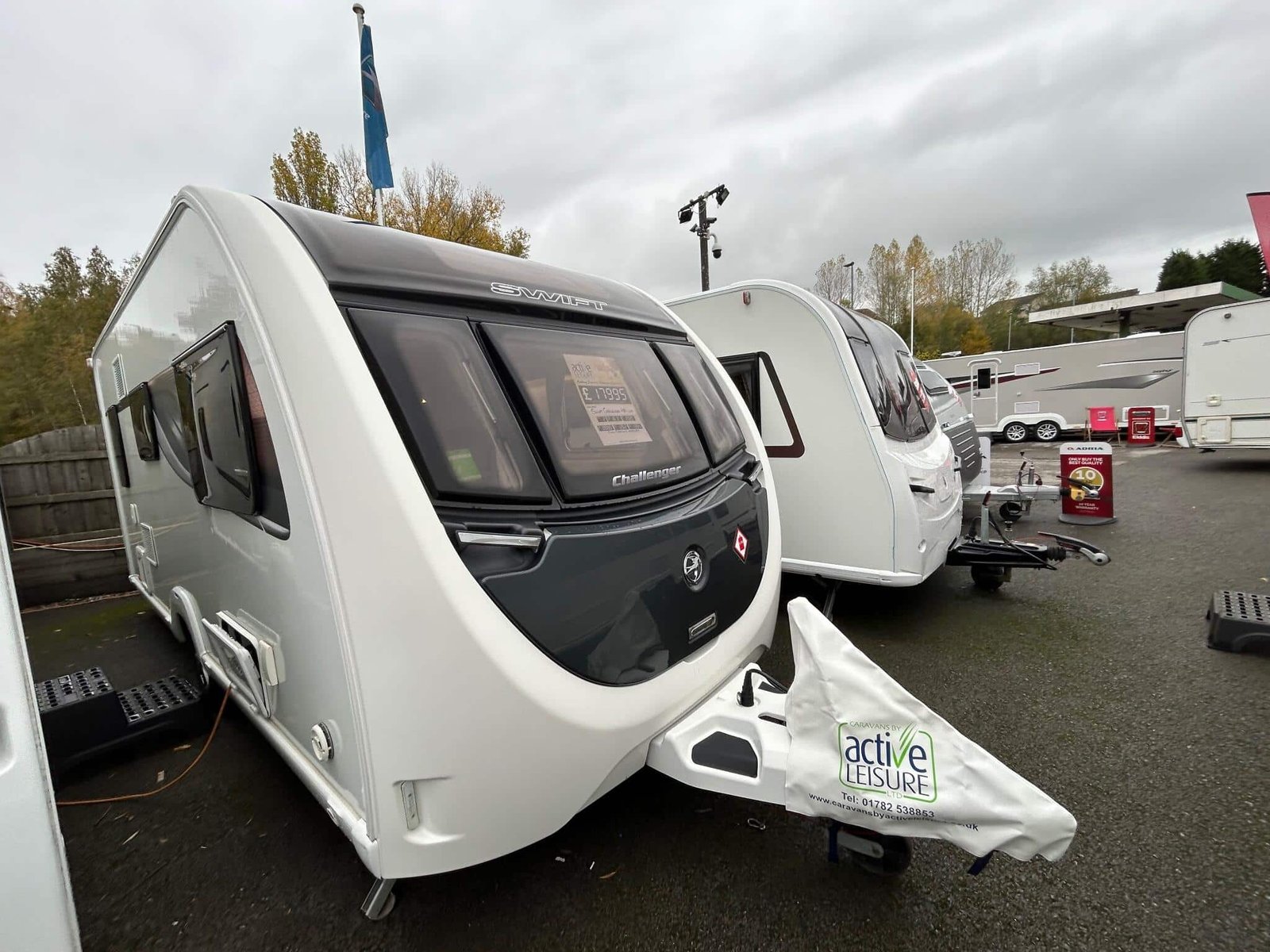 2020 Swift Challenger 480 LUX - Image 2