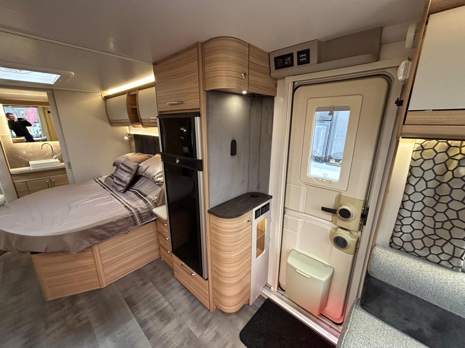 2023 Bailey Alicanto Alicanto Grande Evora - Image 8