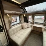 2020 Coachman VIP 545 image 10