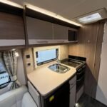 2020 Coachman VIP 545 image 12