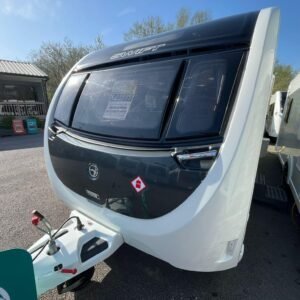2022 Swift Challenger X 880