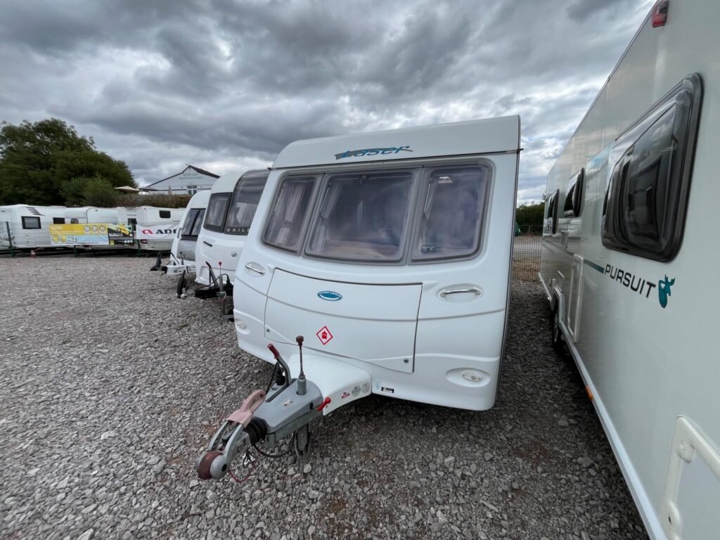 2009 Coachman Laser 640-4