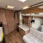 2015 Swift Challenger SE 480 image 12