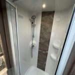 2021 Coachman VIP 460 image 21