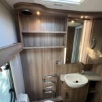 2015 Swift Conqueror 645 image 14