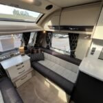 2017 Sterling Continental 645 image 7