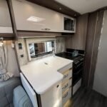 2022 Coachman Laser 650 Vogue image 10